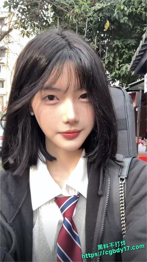 抖音70万粉丝网红一只香5