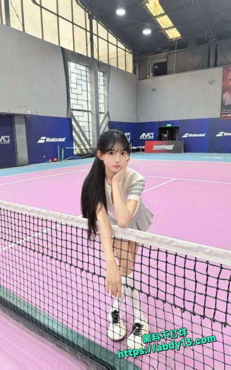 河南洛阳高颜值学生妹2
