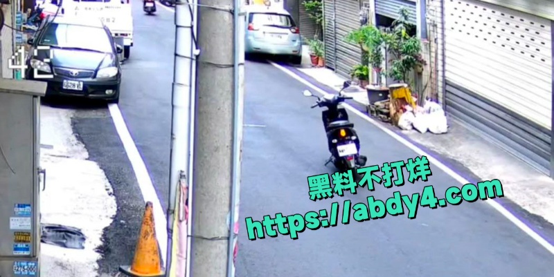 台湾苗栗邱姓男子随机斩人案监控曝光 2