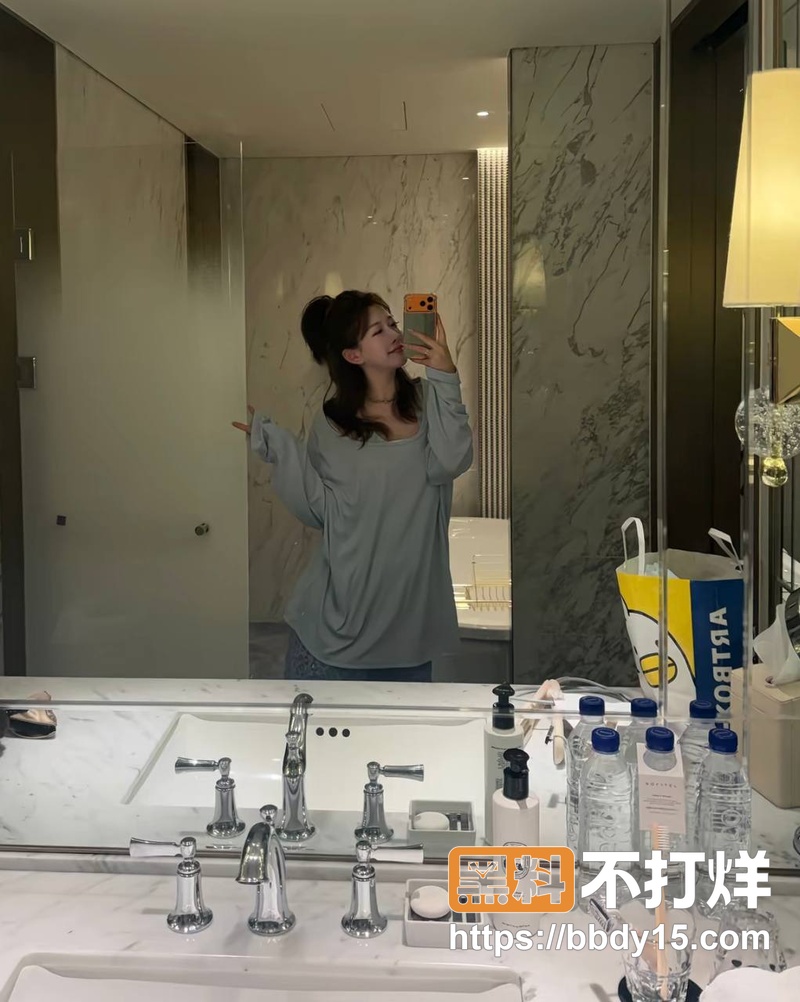 女网红出轨堂弟27