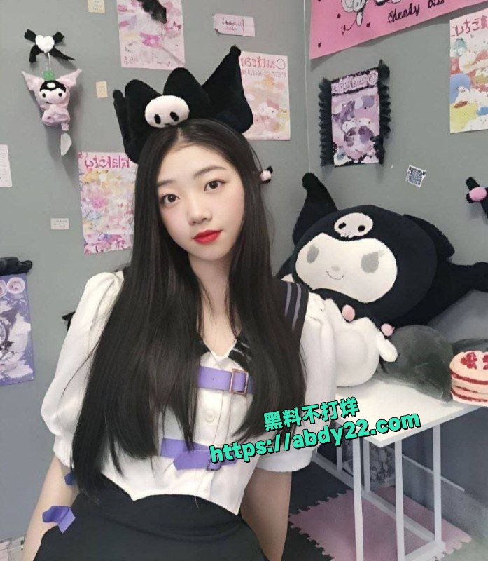 素人美女性爱视频流出 8