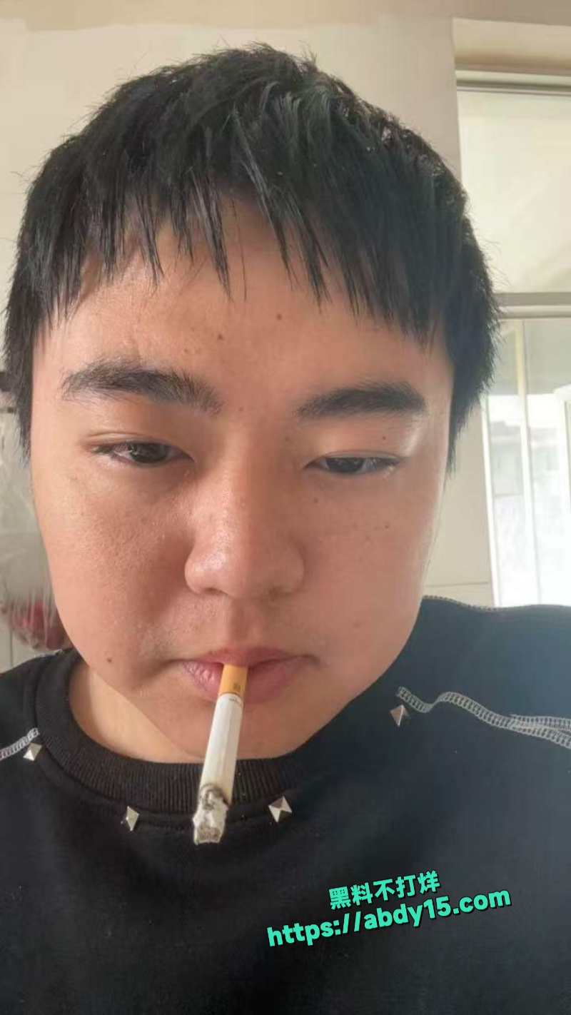 大妈化身女王调教男奴 1
