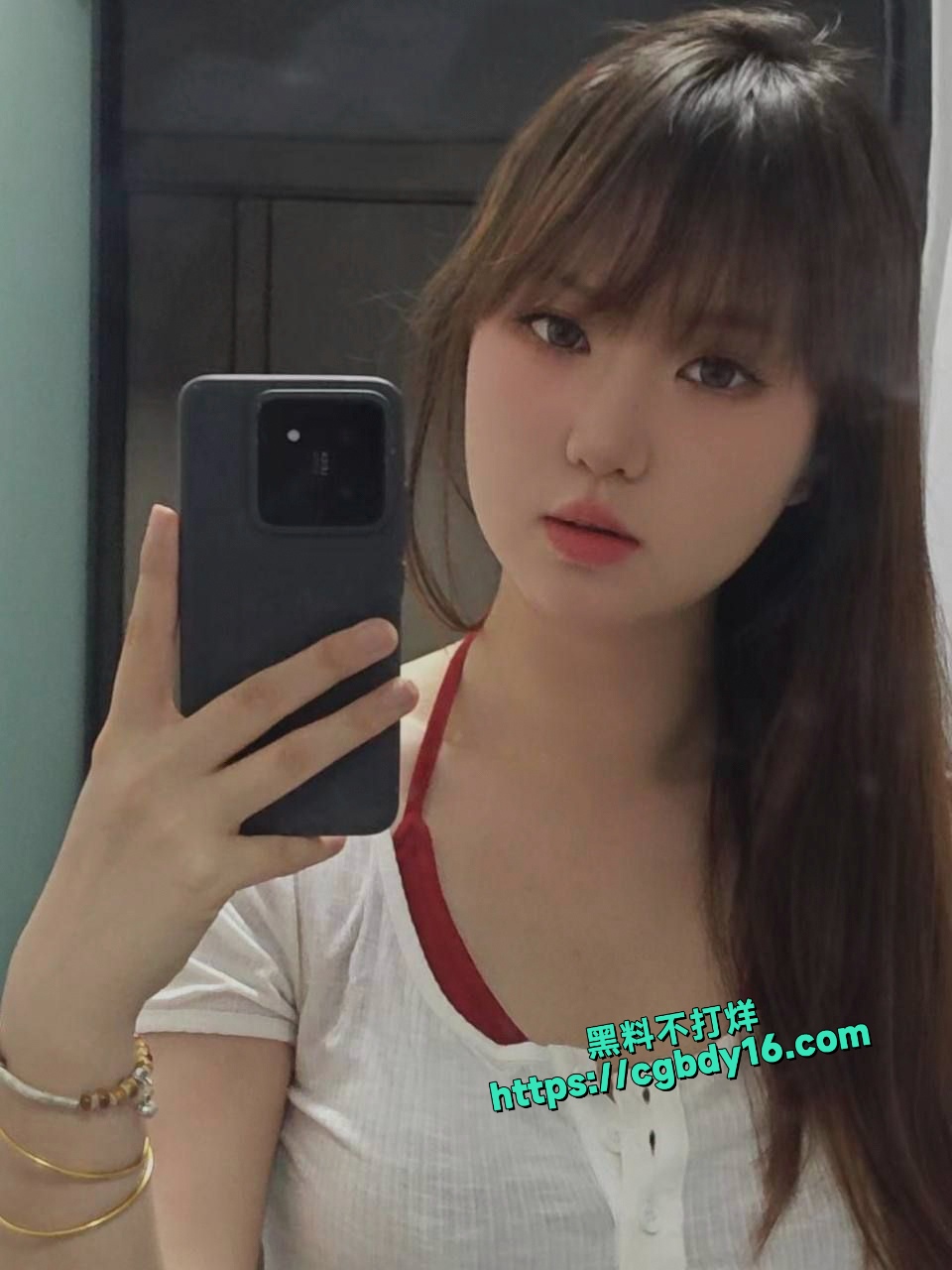 苏州反差婊张思琪 被男友发现和别的男友做爱视频7