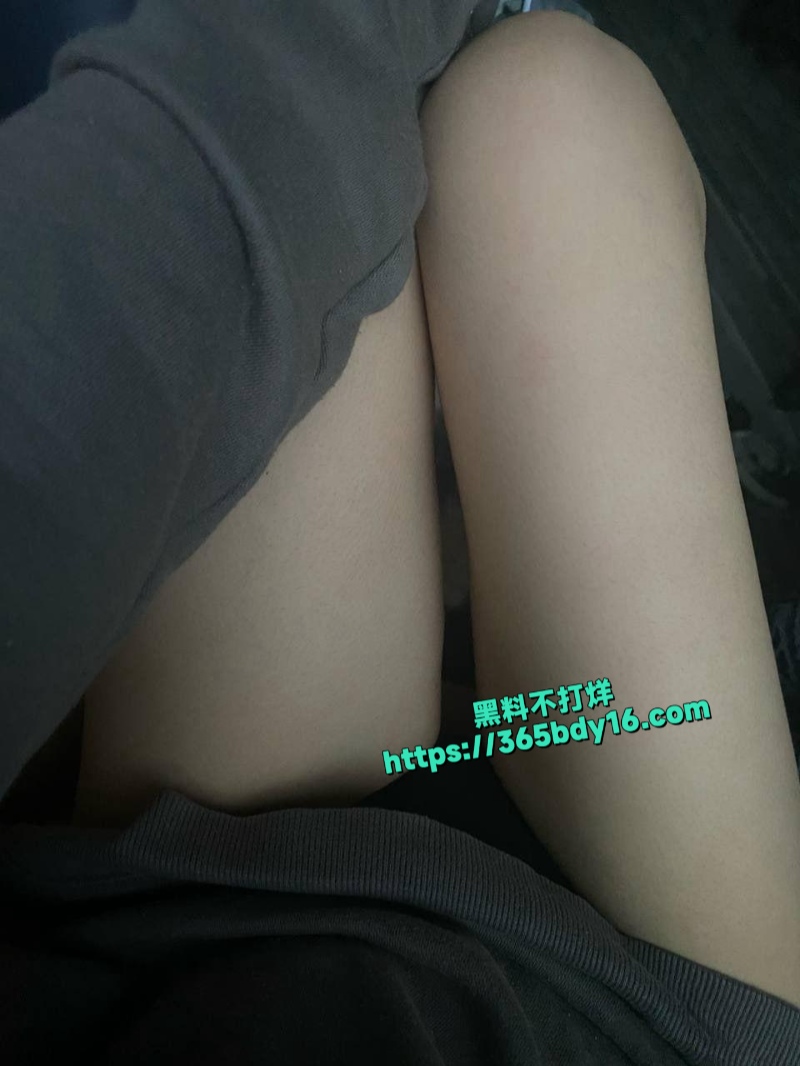 福利姬足控三角圆sanjiaoyuan23