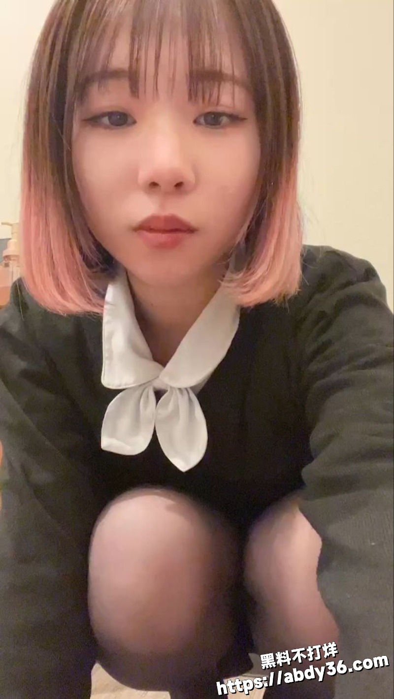 日本反差学生妹裸贷视频泄漏4