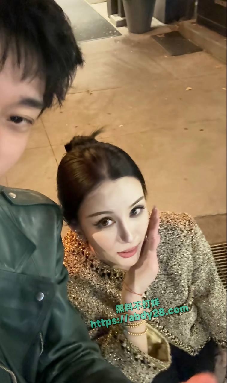 百万粉网红女王殿下塌房 13