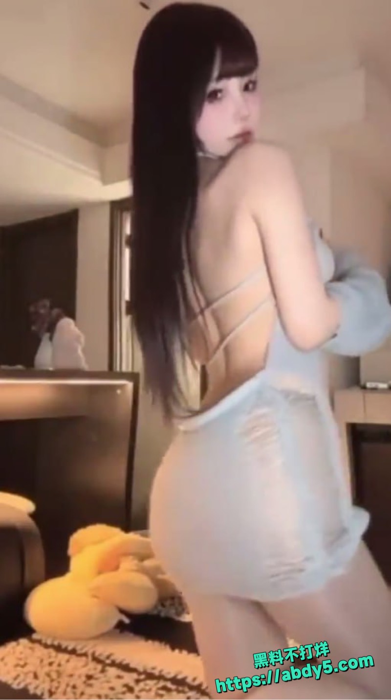蛇妈阿黑颜魅魔视频 2