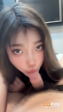 顶级反差半糖童颜巨乳骚逼主播6