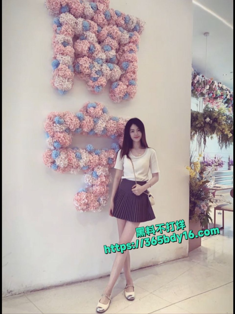 广东湛江新婚小夫妻4