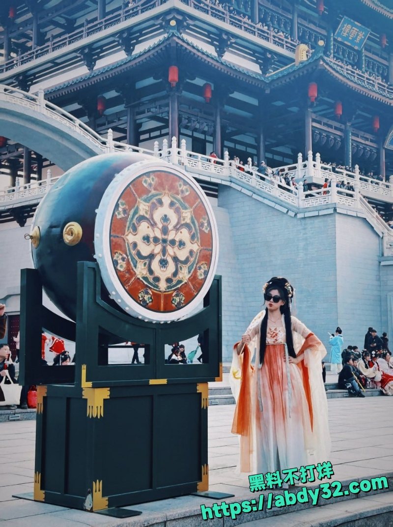 少妇杨柳结婚后偷情前男友4