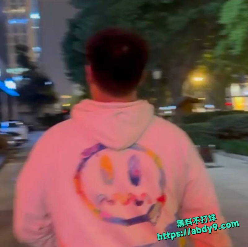 屌丝男嫖娼不给钱1