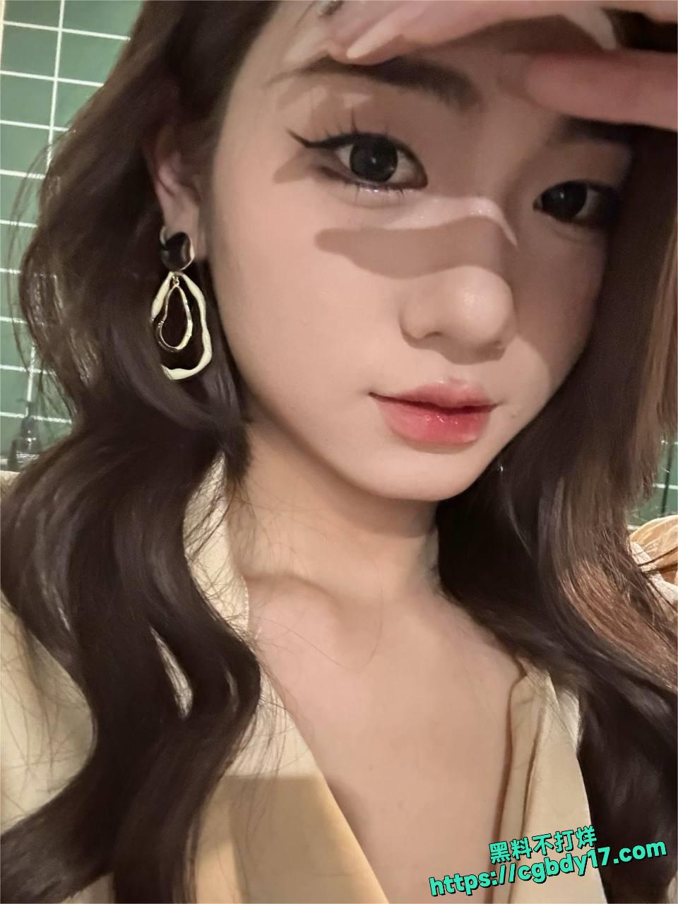山东美女李莹 1