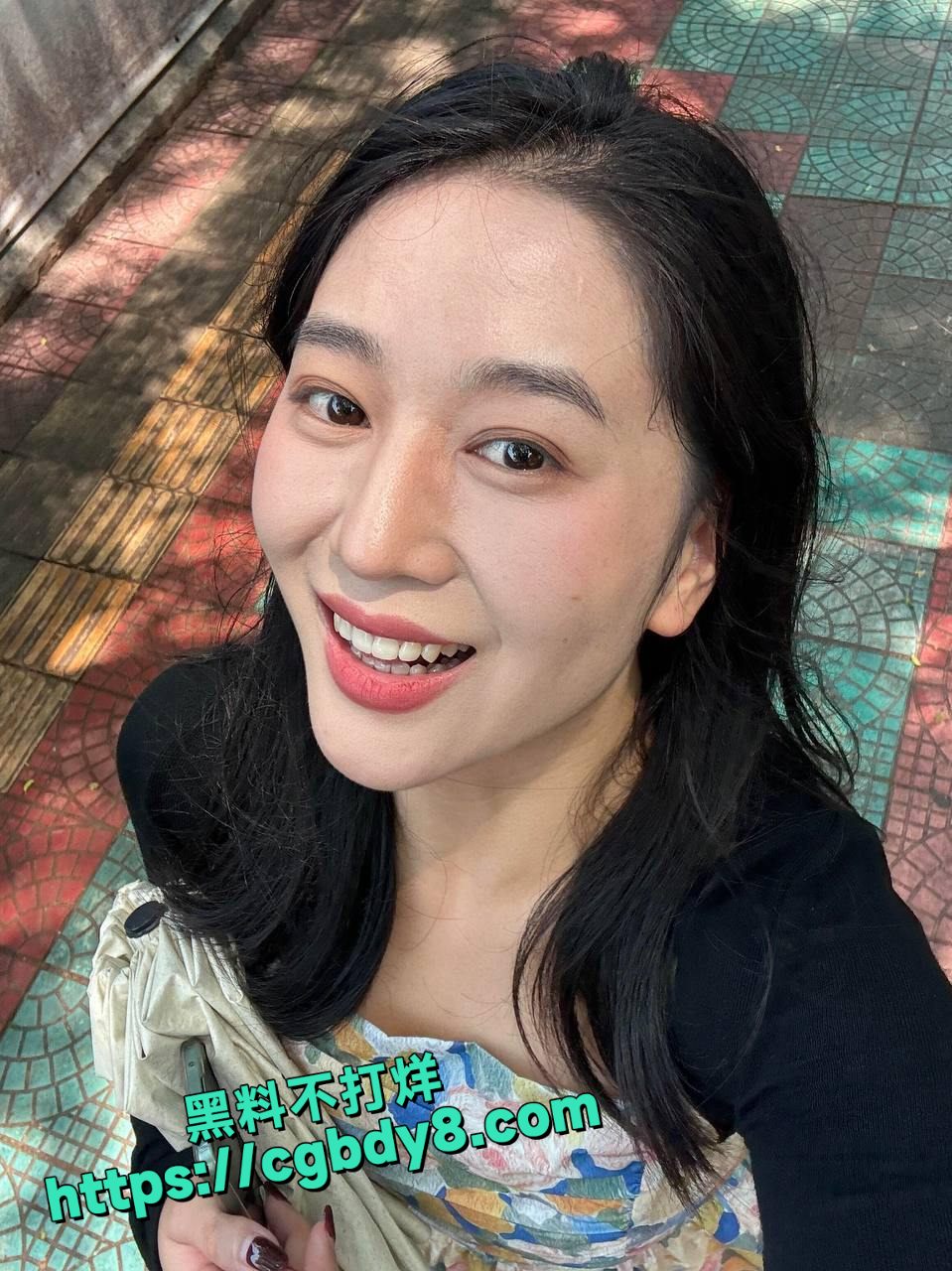 重庆人妻2.jpg