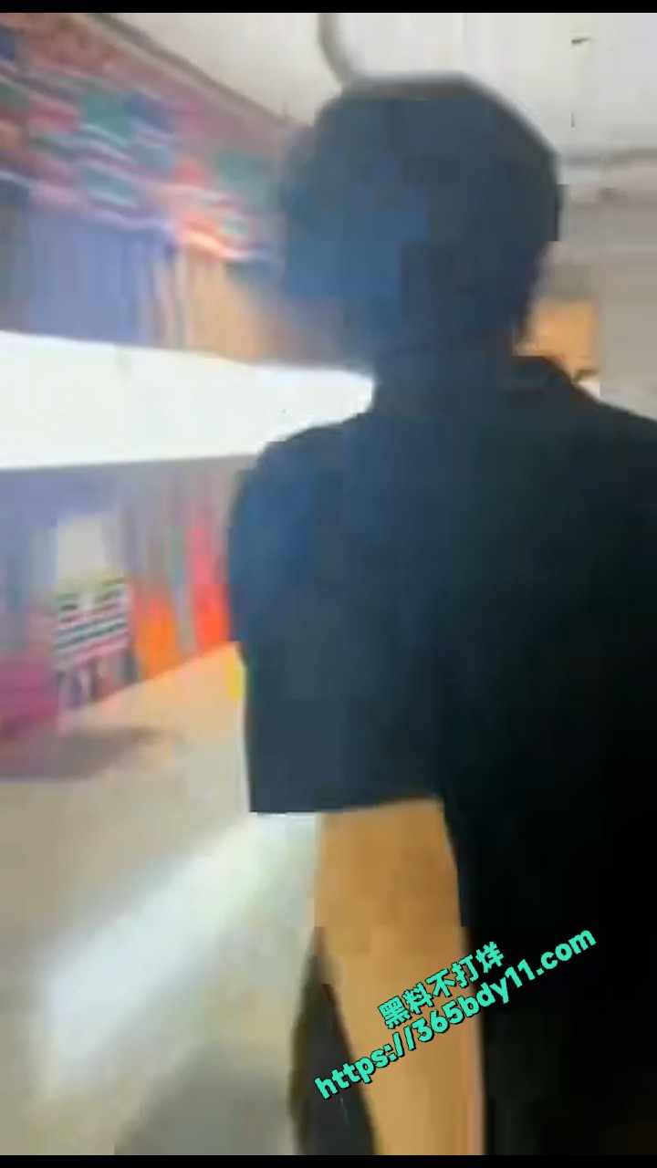 竖版模版.00174226.Still014