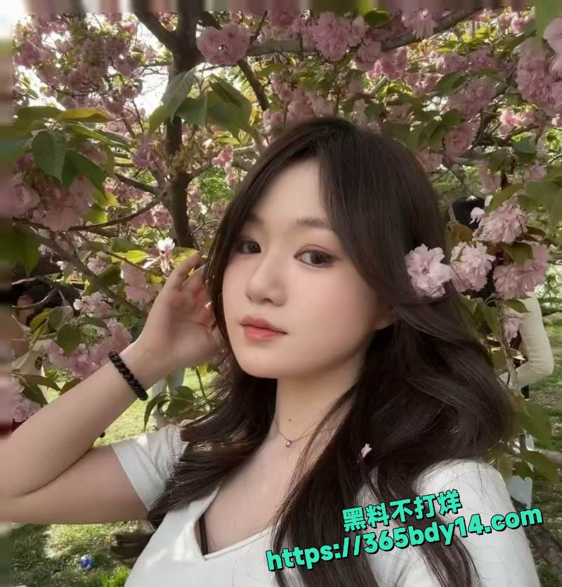 杭州骚媚少妇李婷偷情视频流出