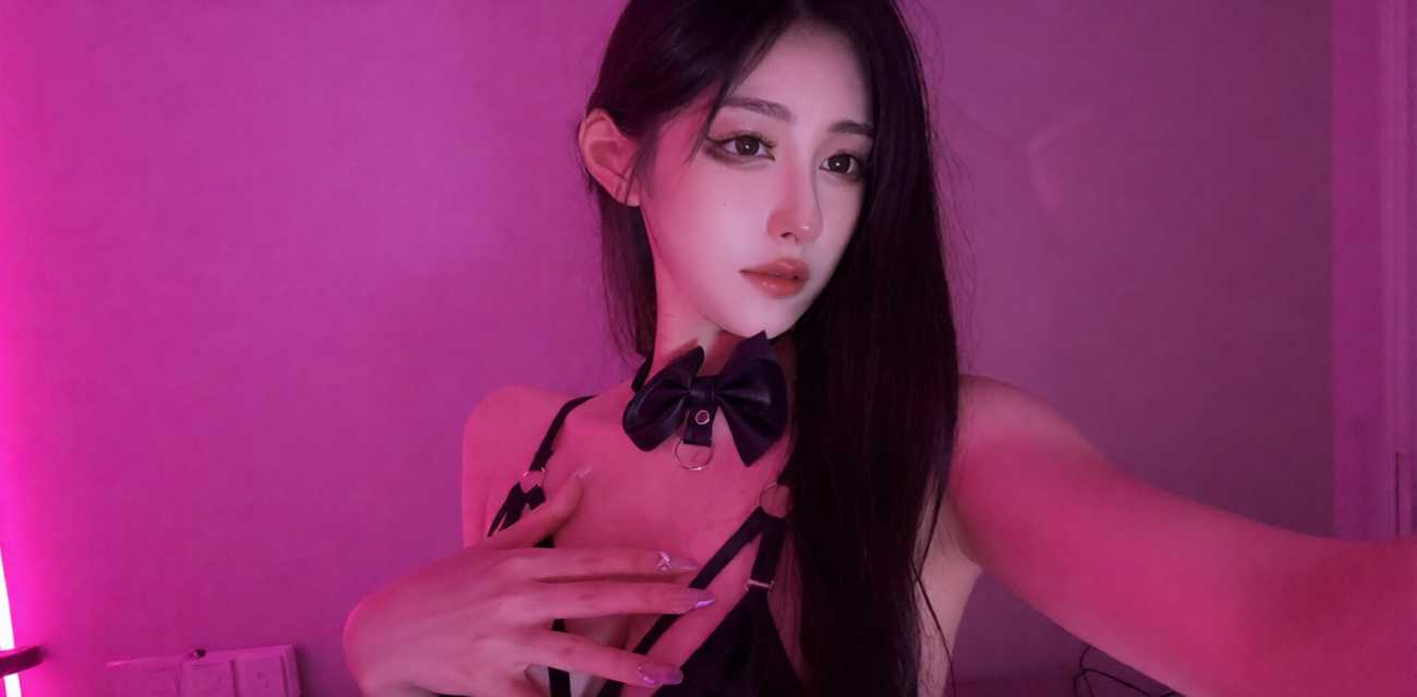 顶级反差极品女大学生温念慈宿舍全裸骑乘 高颜值御姐身材炸裂