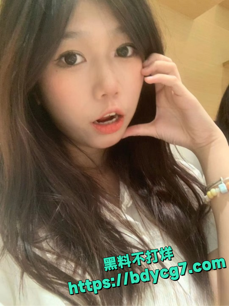 洛丽塔欢欢甜妹淫乱私拍1