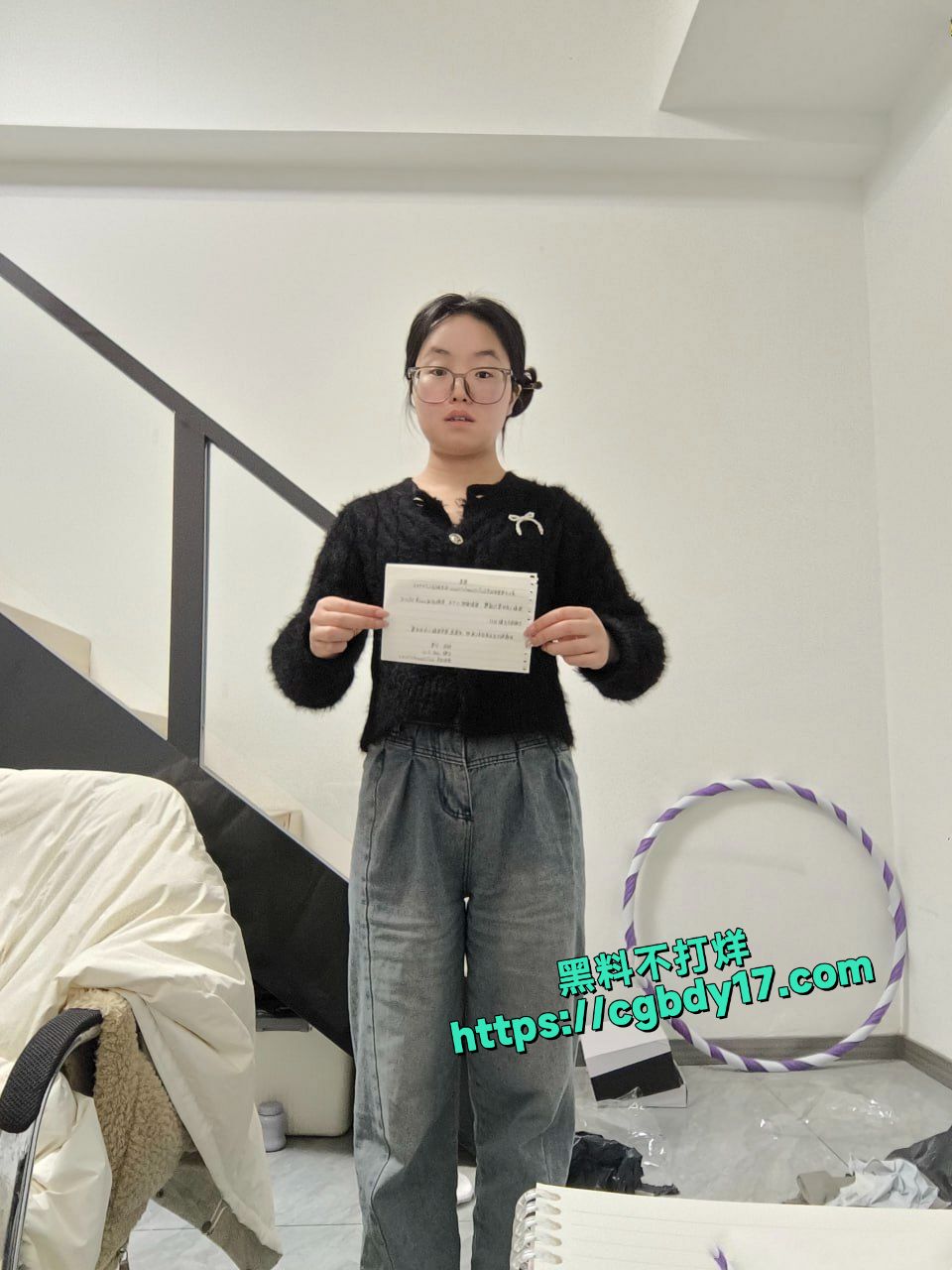 甘肃反差婊眼镜骚妹于雪 自慰抵押视频真情流露26