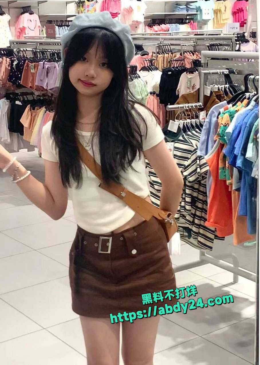 萌萌可爱小女友私密视频被前男友曝光 3
