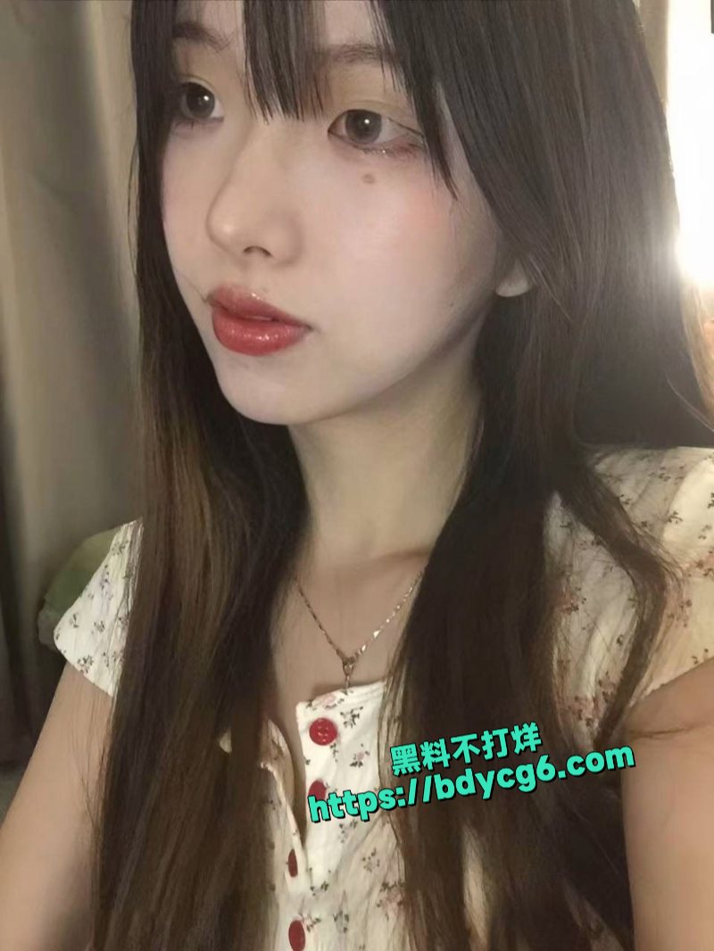 极品女大学生校花第一视角性爱2