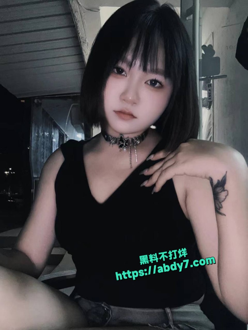 甘肃嘉峪关汽车销售骚逼徐璐 7