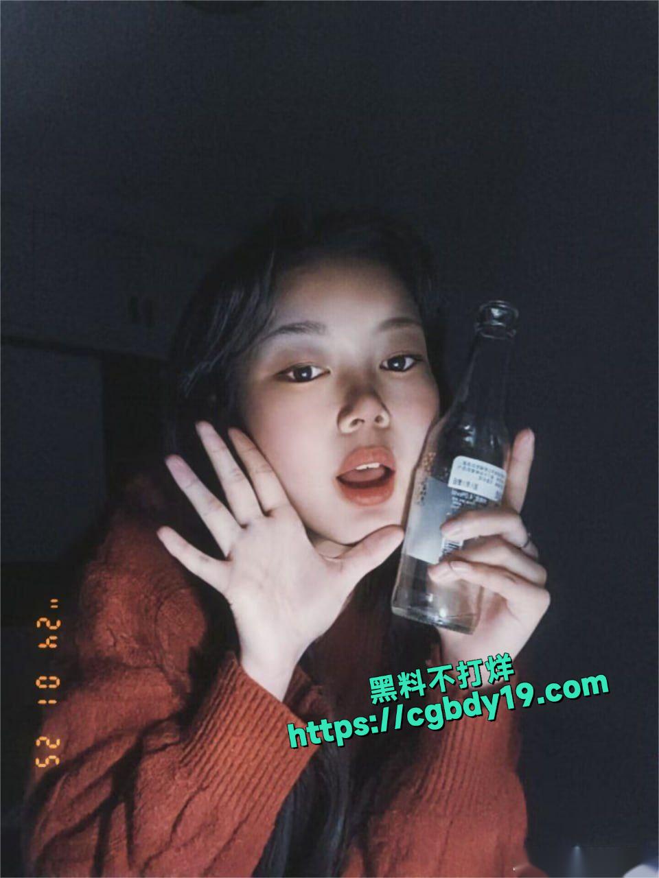 裸贷重庆妹子 郑福容24