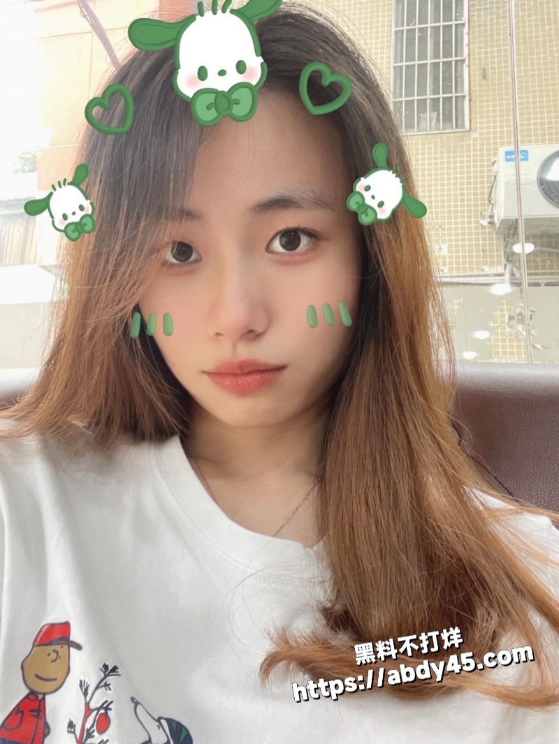 三亚 周书婷18