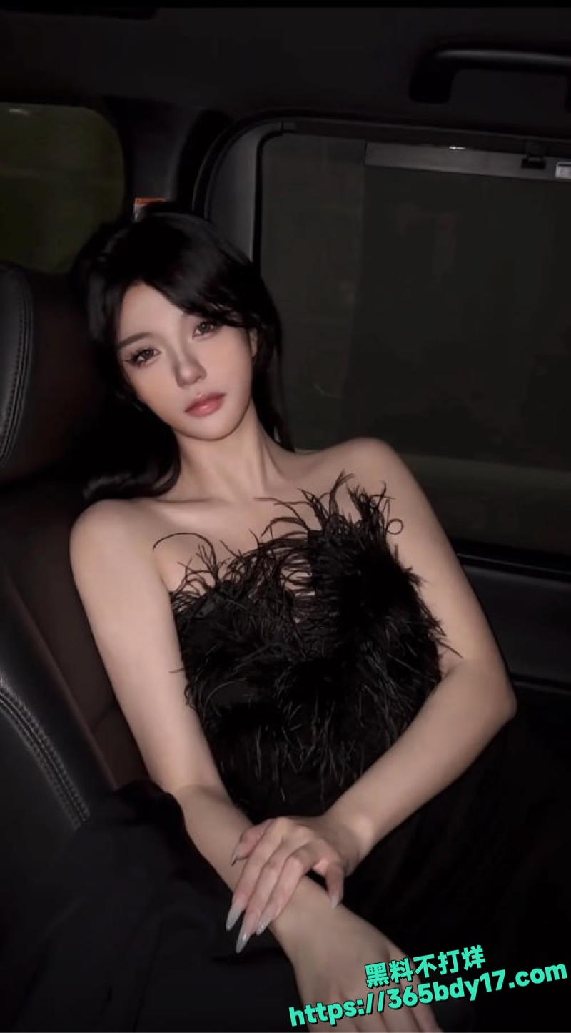 Wasasa反差婊车震泄密 5.j