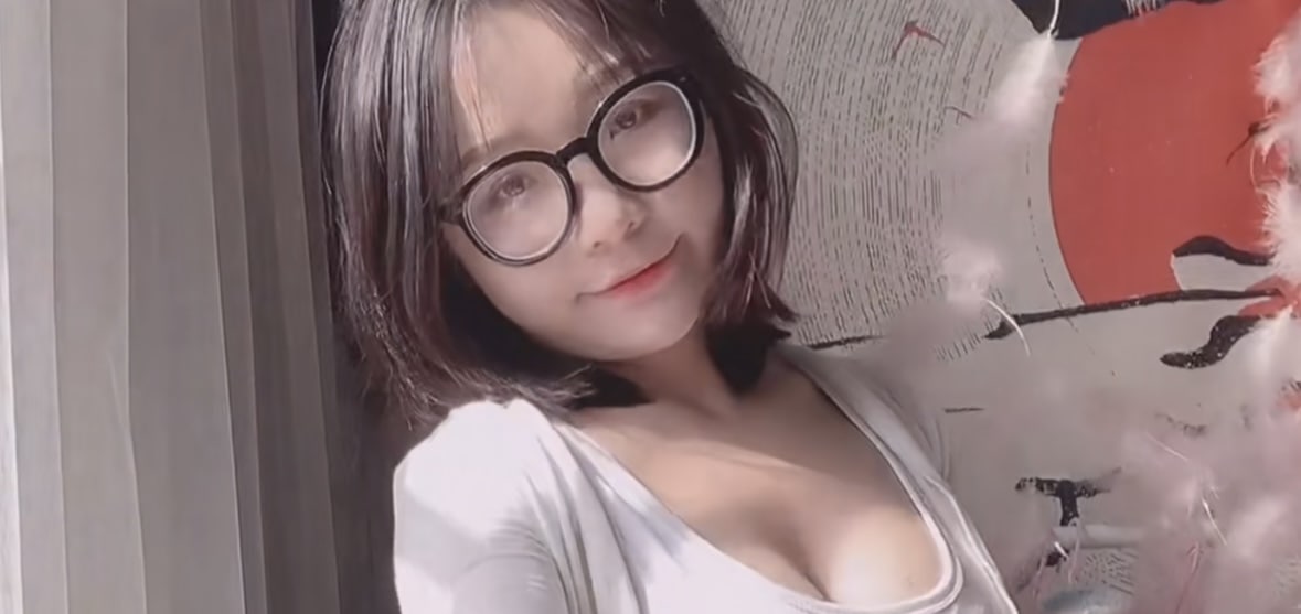 快手 周宝乖崽 G奶博主榜一大哥专属私拍泄漏