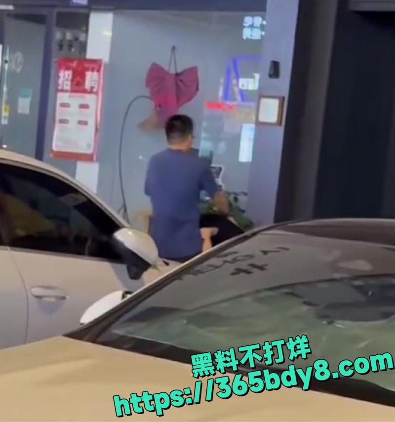 狗男女户外马路上激情开干3