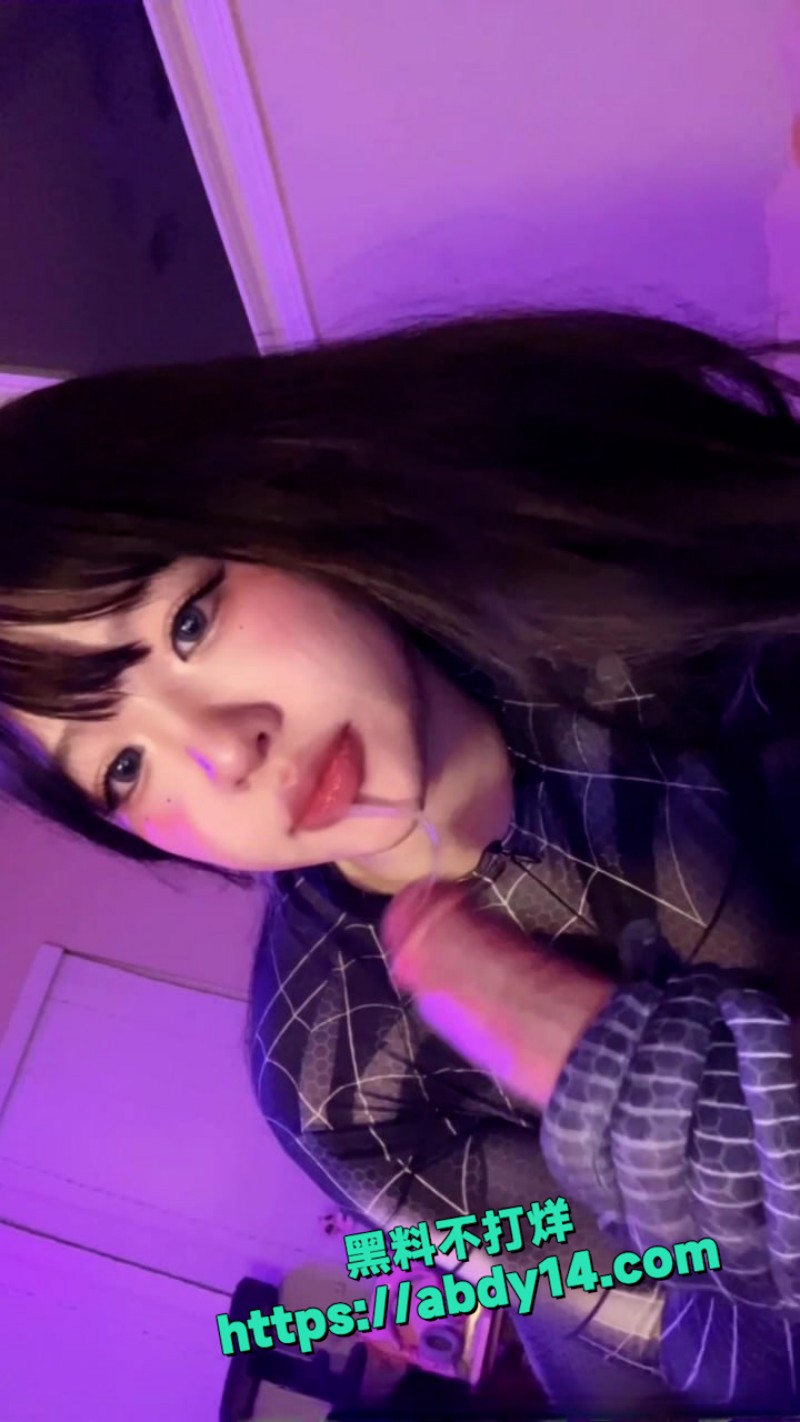 韩国高颜值coser口交秀 6