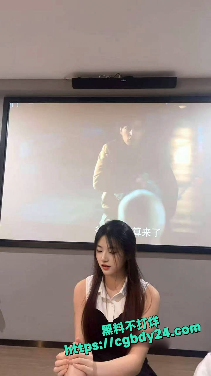 28号明星女技师小视频流出4