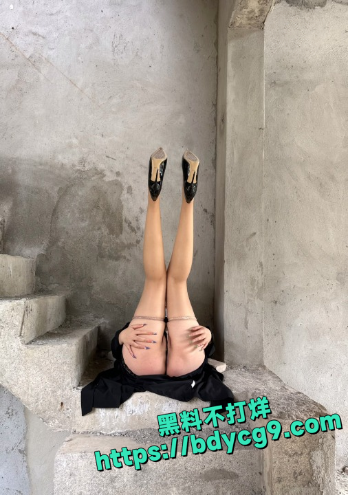 五姨太MuMMovo会员福利视频曝光3