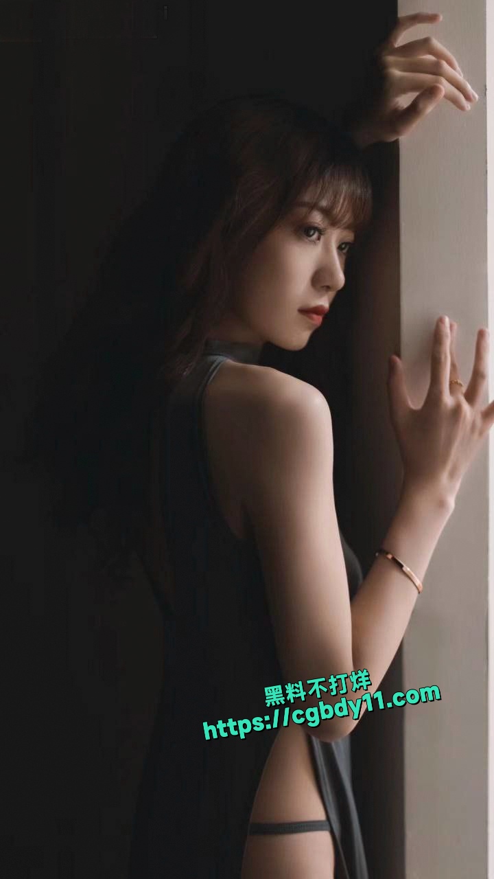 广东中山骚货母狗李美君2