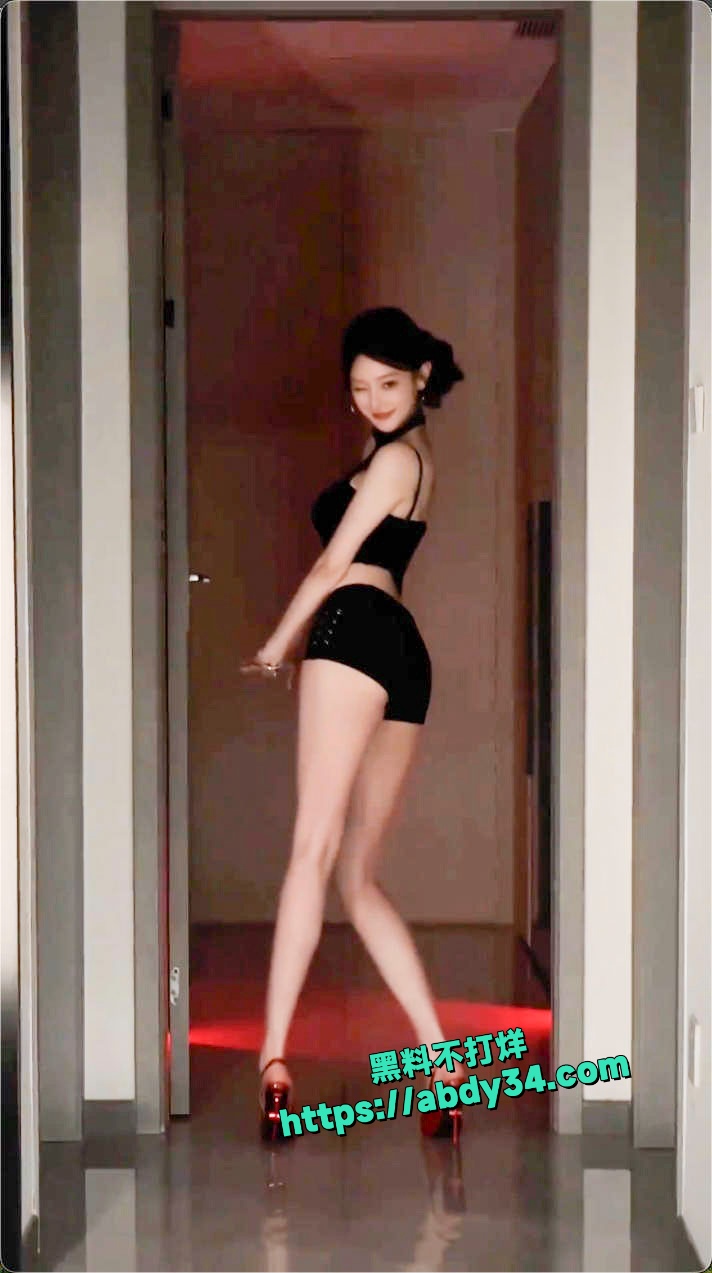 抖音炸裂擦边卡点我要验牌 3