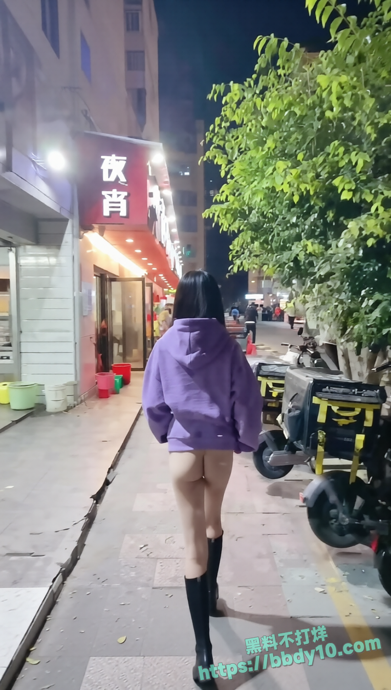 网红娜娜户外极限露出6