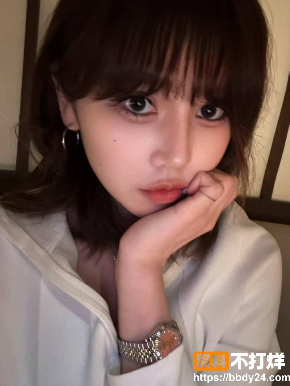 上海池炫美露脸自慰勾引金主3