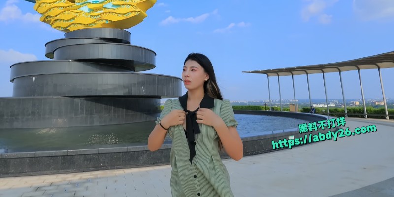 黄播超顶户外女神静一2
