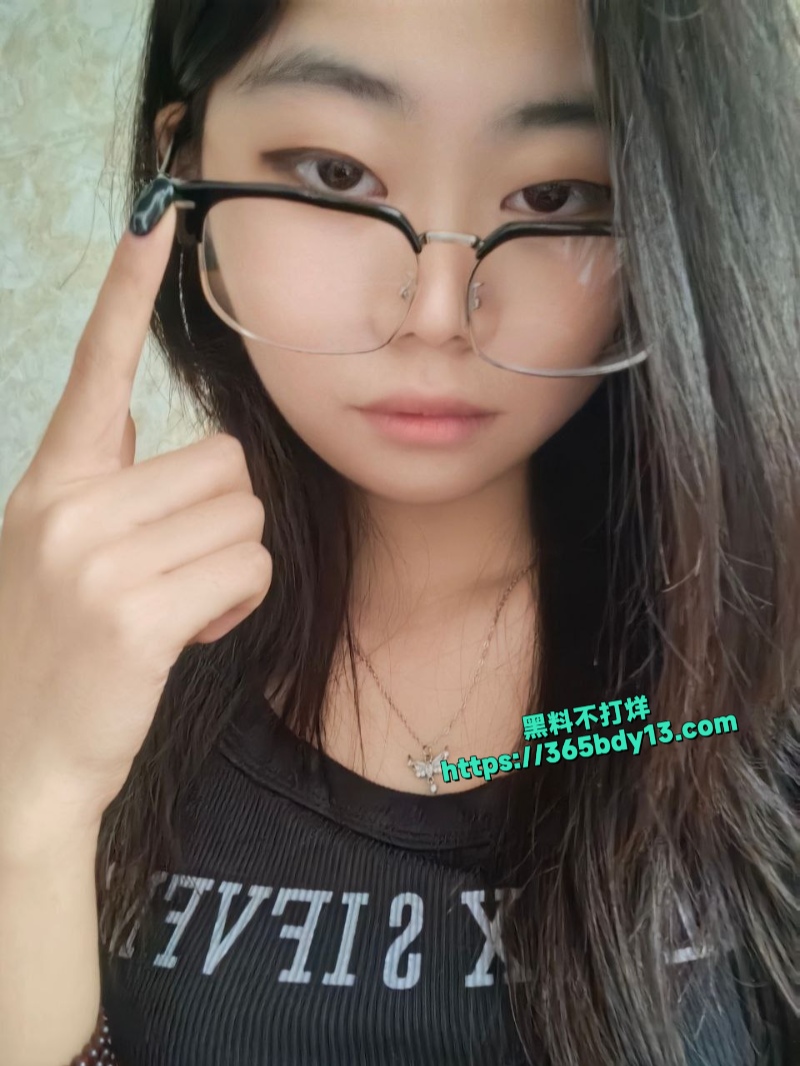 河南开封大学生9