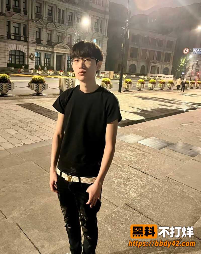 Rapper说唱歌手Ash1阿屎哥 6