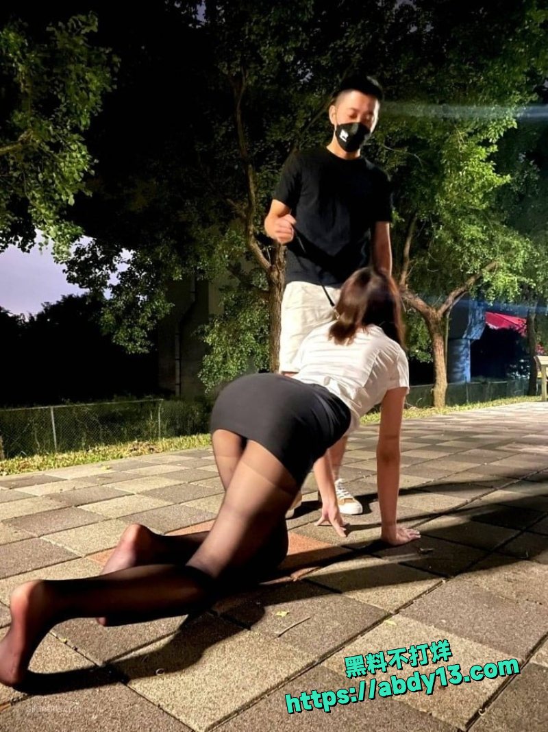 AshleyElla真空郊外露出8