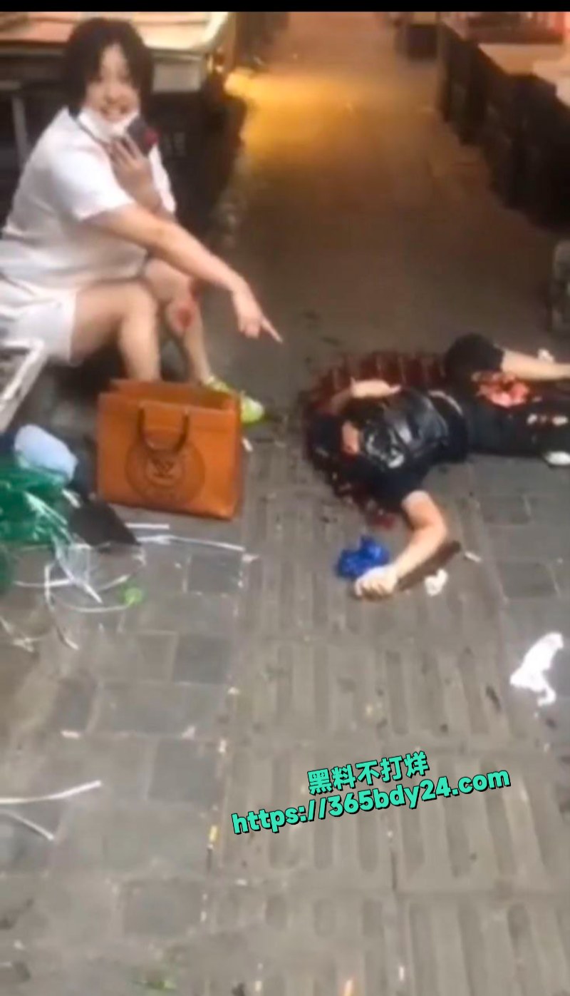 重庆女子因爱生恨错砍男人侄女 7