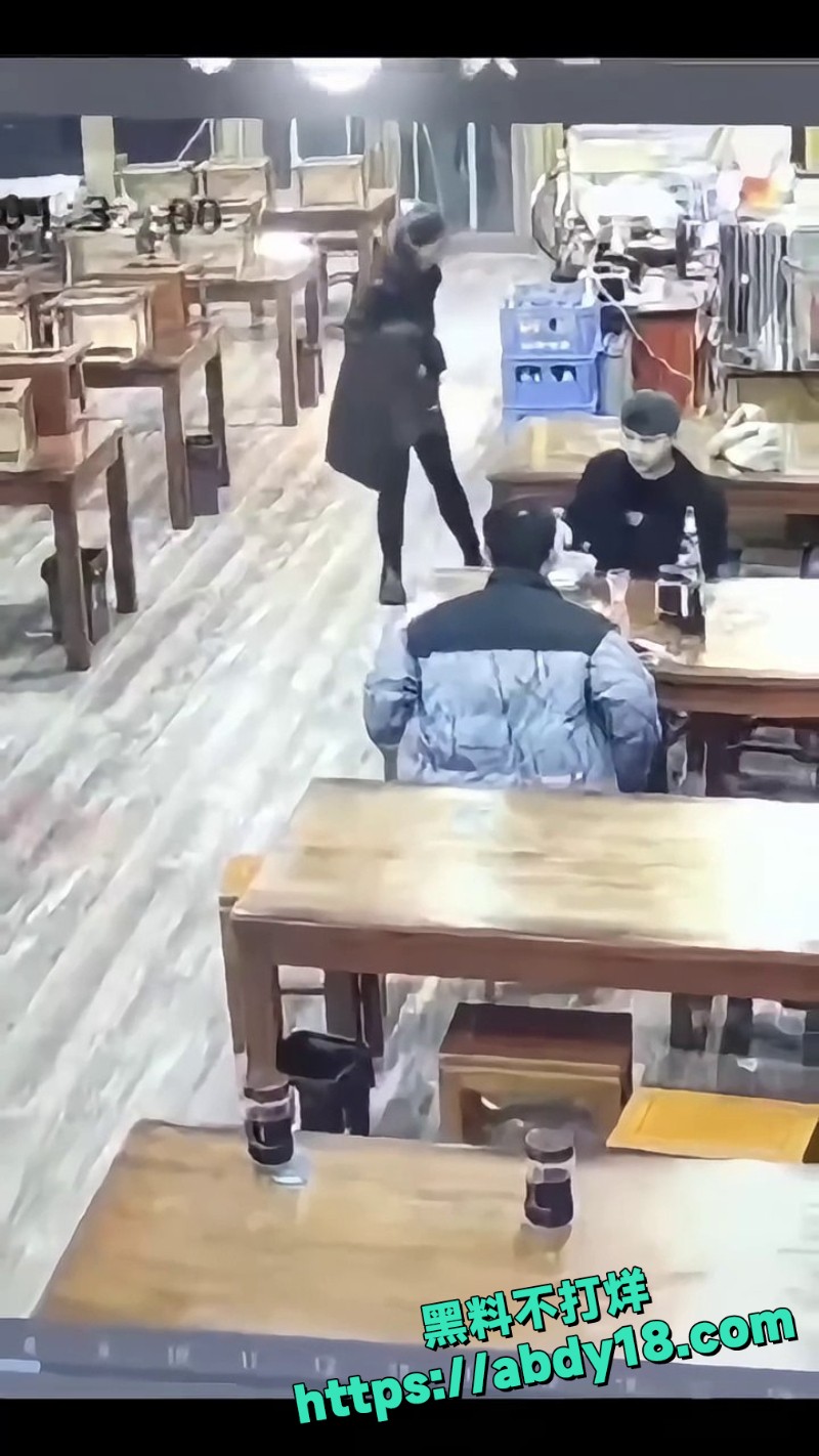 集美随地大小便不擦屁股1
