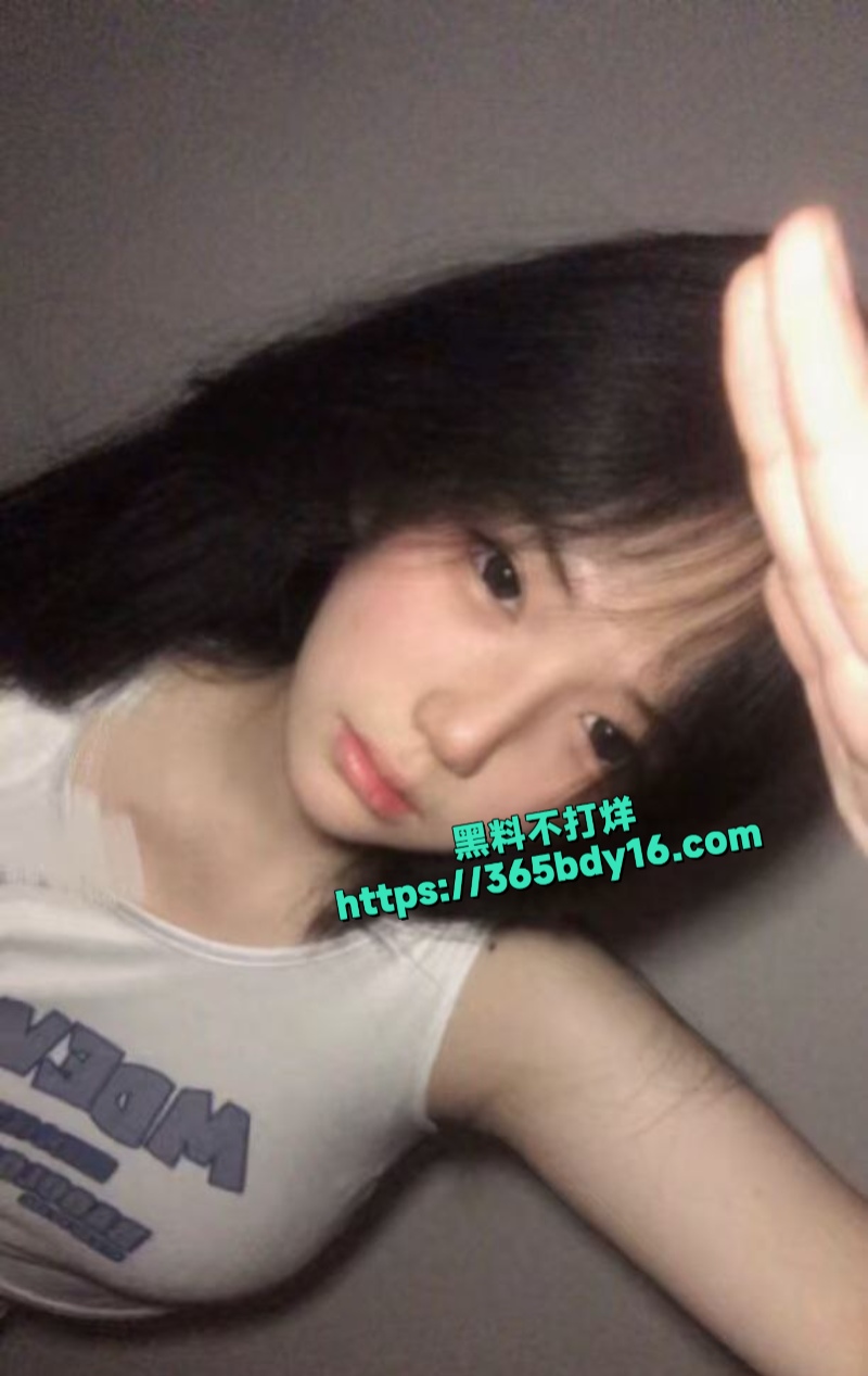 调教刚上大学的小母狗2