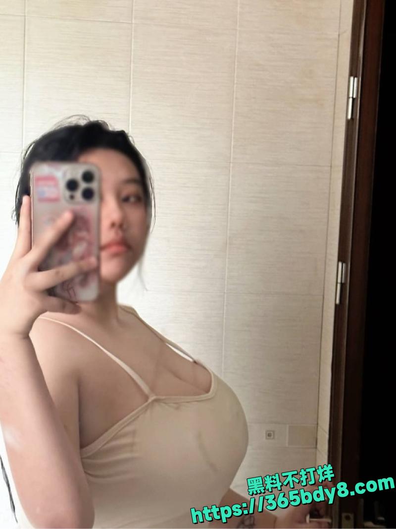 阿黑颜大奶肛塞自慰视频6