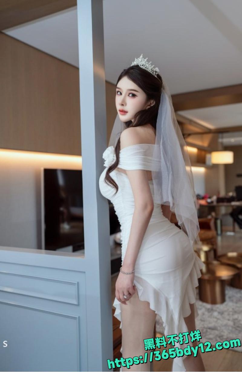 李丽莎秀人网巨乳女神 15.