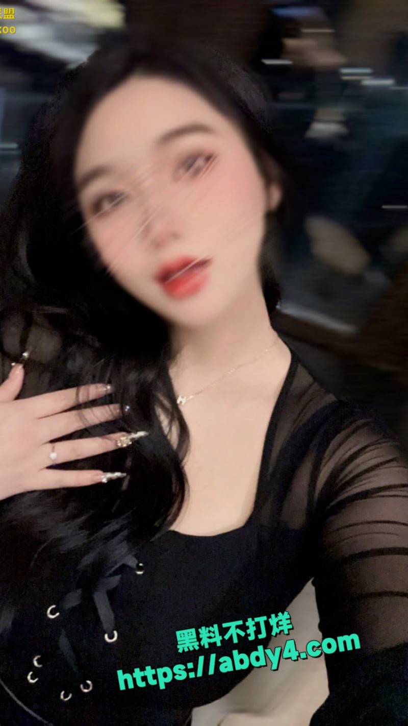 风韵犹存极品人妻少妇 11