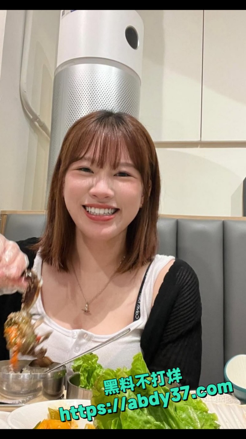 超漂亮巨乳短发 9