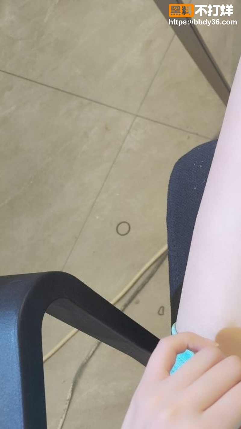 05年上海唐钰黑逼曝光63