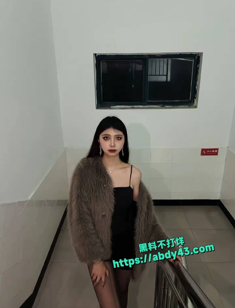 女大学生许诺 4